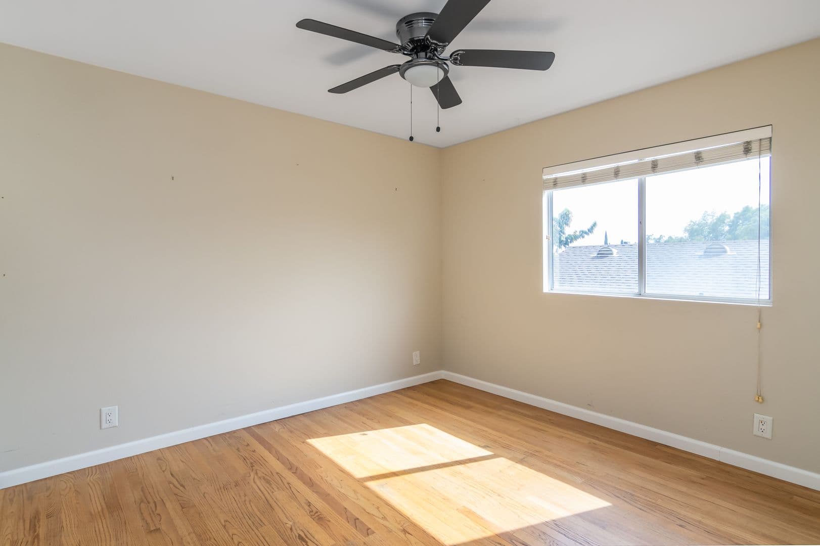 Panorama City House: 12314 Willow Way