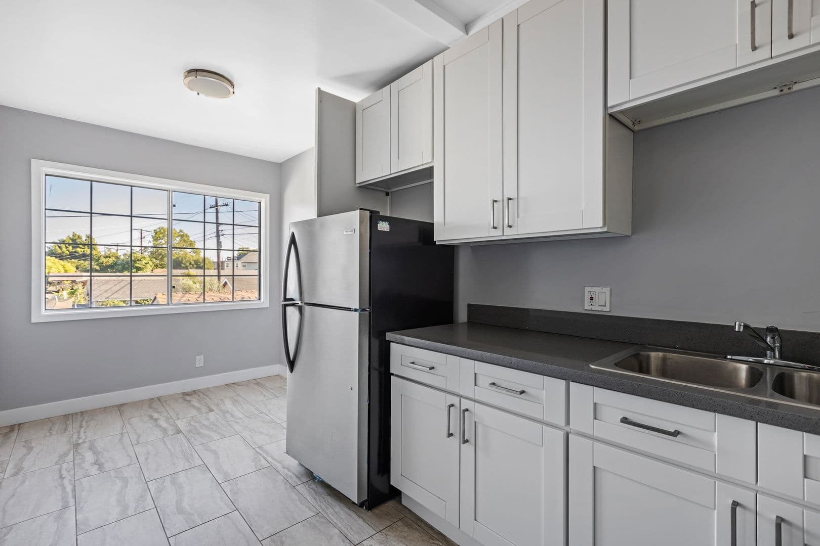 Los Angeles House: 1608 W. 42nd Pl.