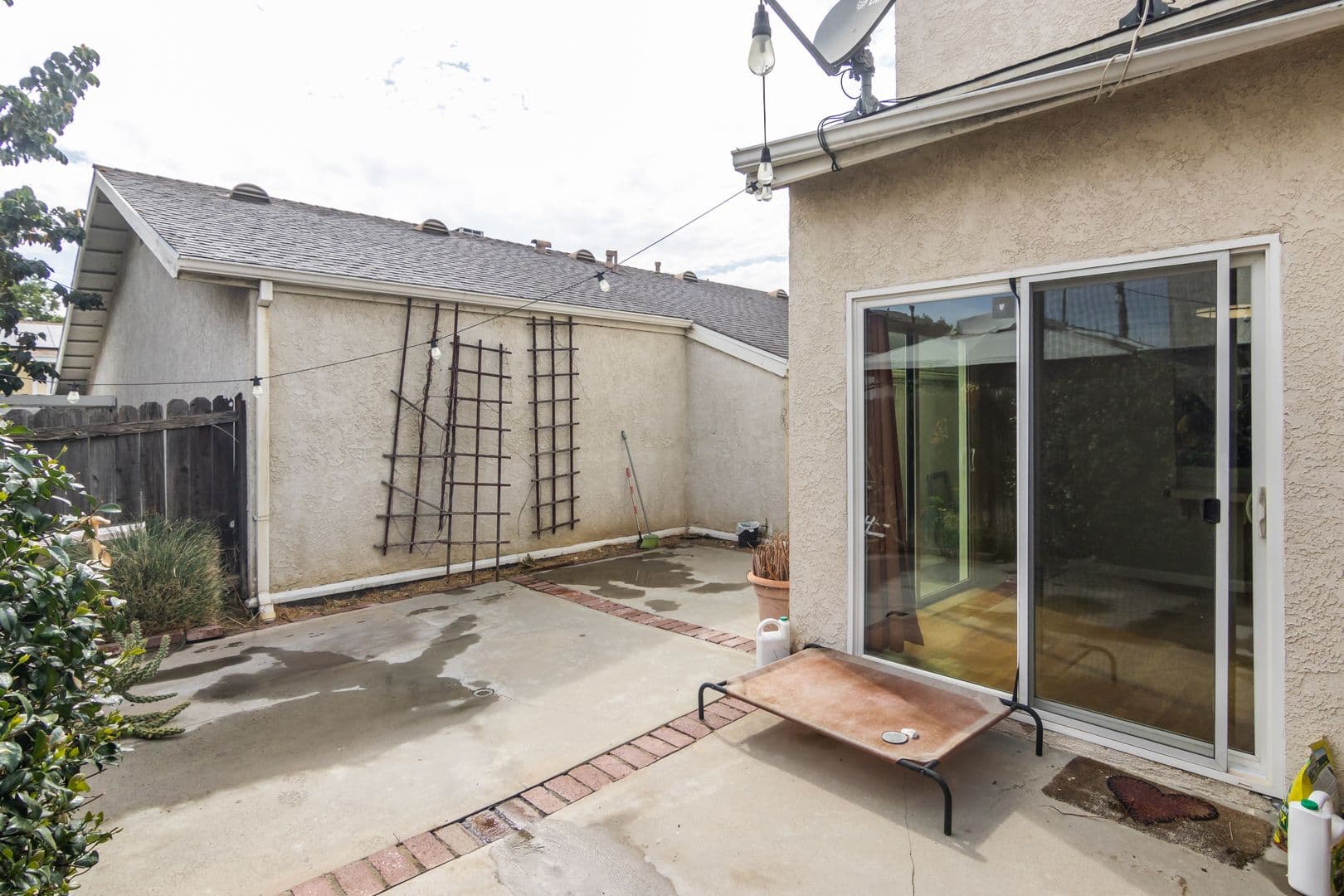 Panorama City House: 12314 Willow Way