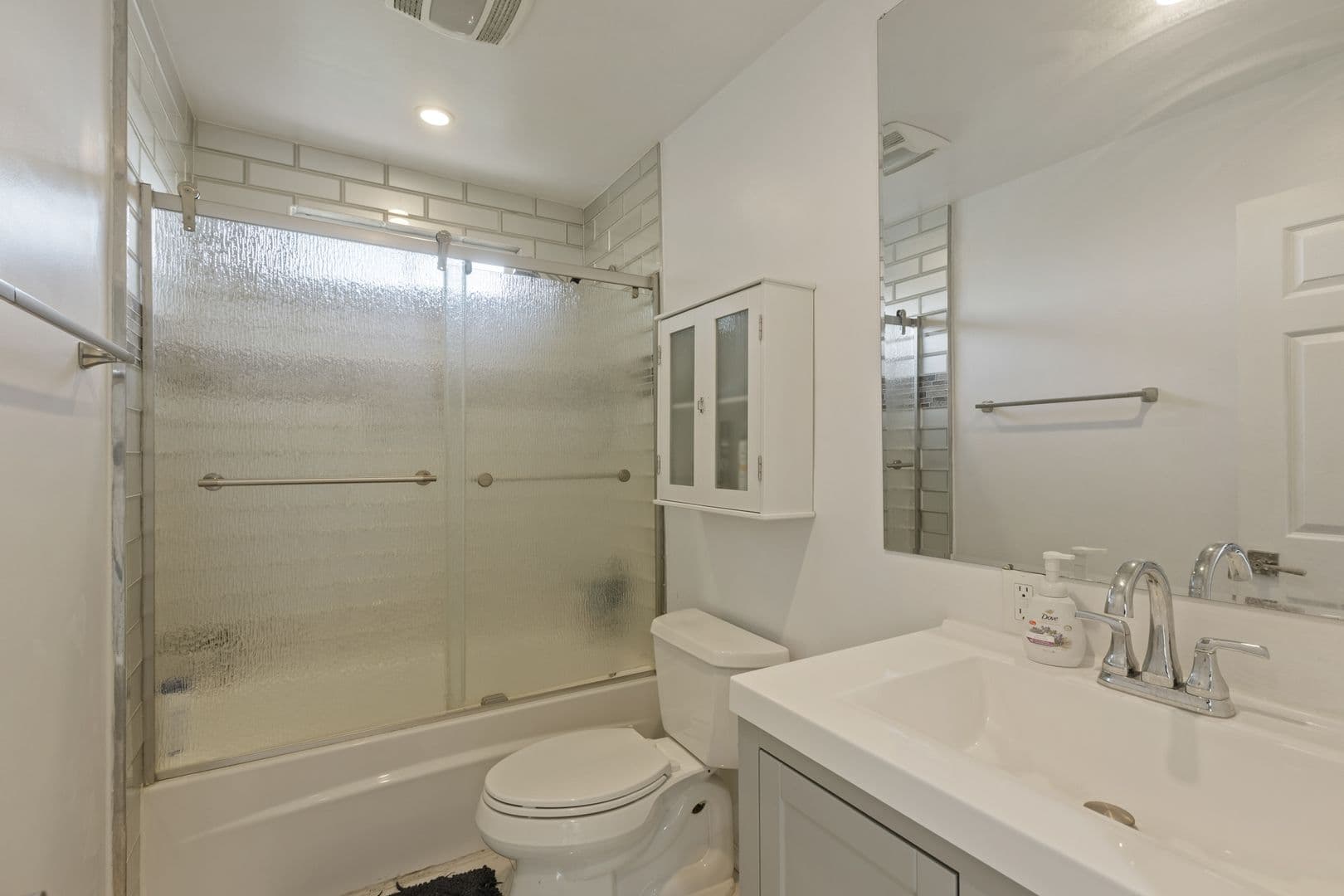 Panorama City House: 8419 Wakefield Ave.