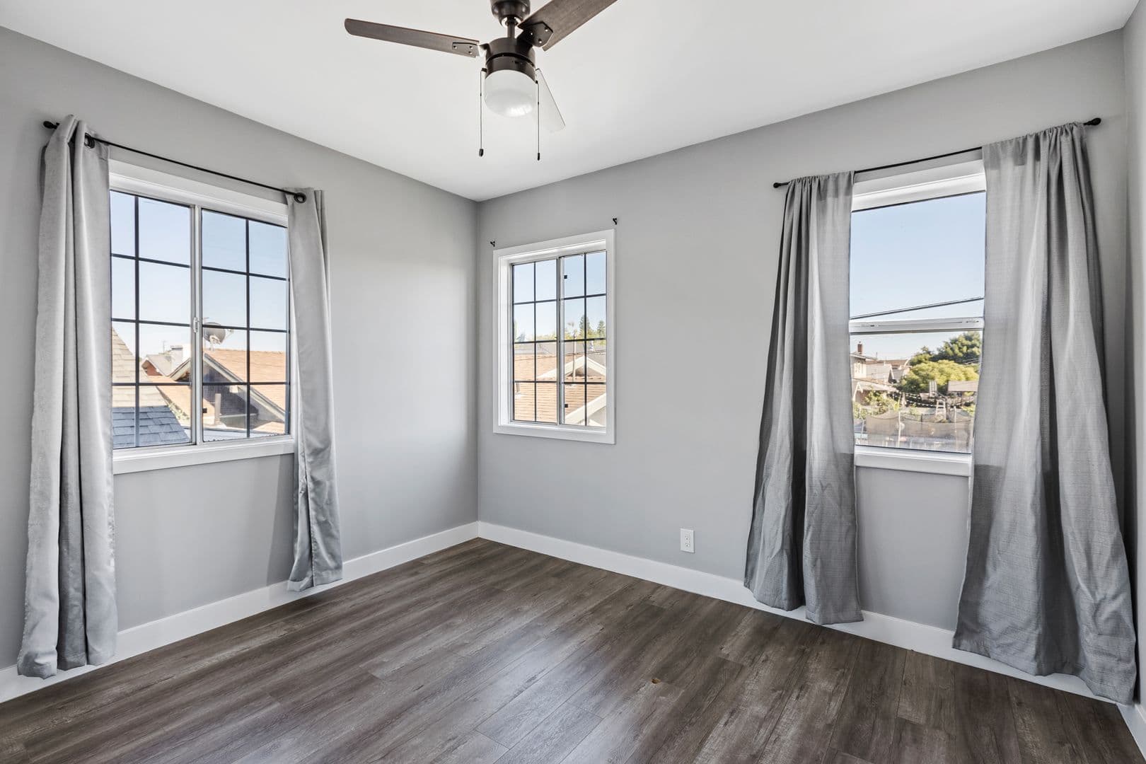 Los Angeles House: 1608 W. 42nd Pl.