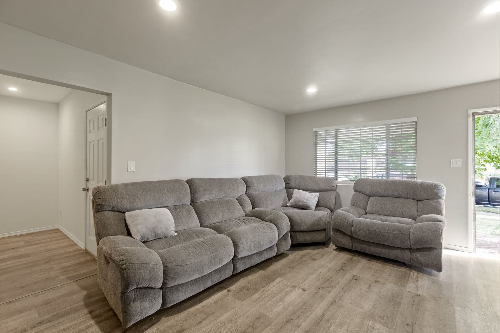 Panorama City House: 8419 Wakefield Ave.