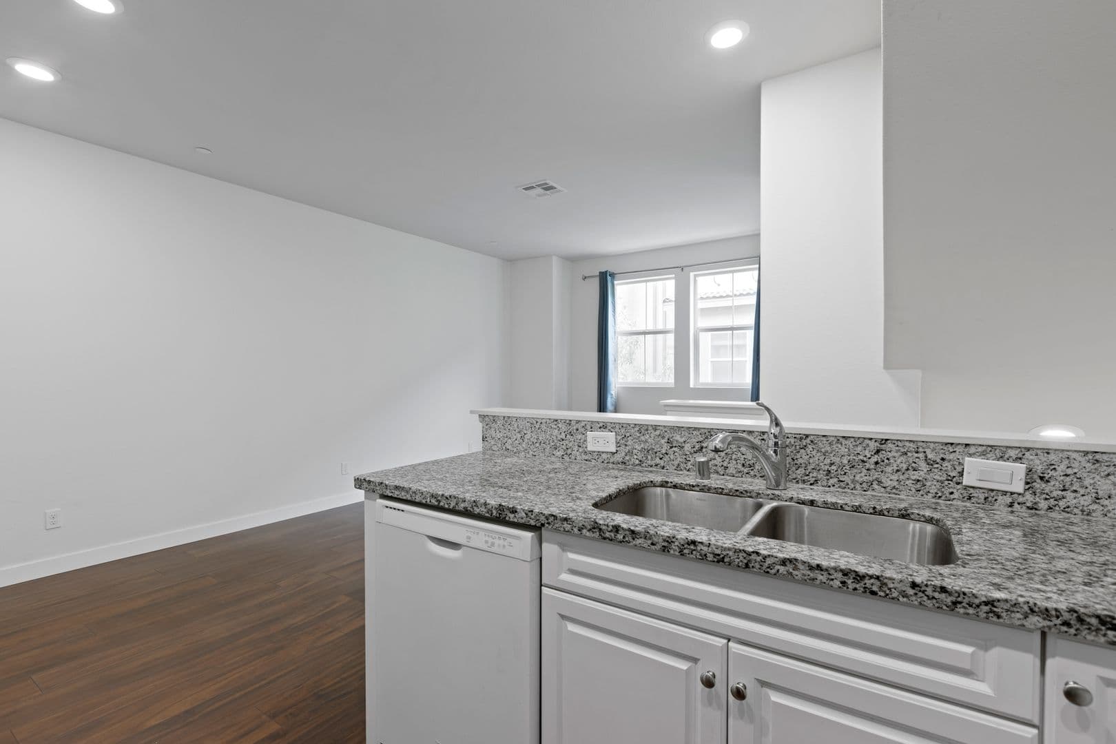 Van Nuys House: 14106 W. Spruce Ln