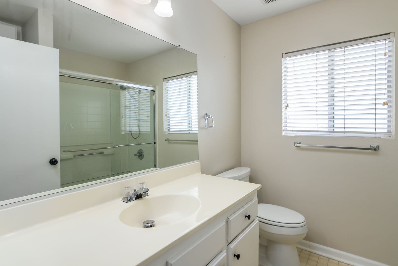 Panorama City House: 12314 Willow Way
