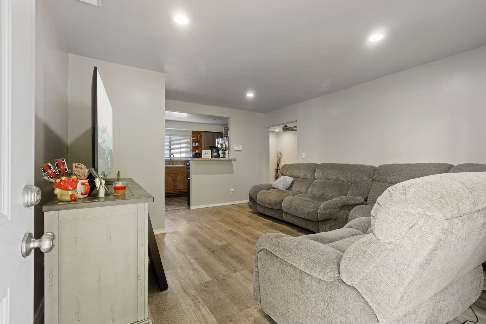 Panorama City House: 8419 Wakefield Ave.