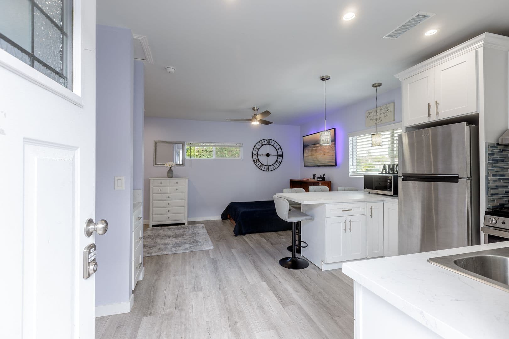 West Hills House: 7457 Sausalito Ave.