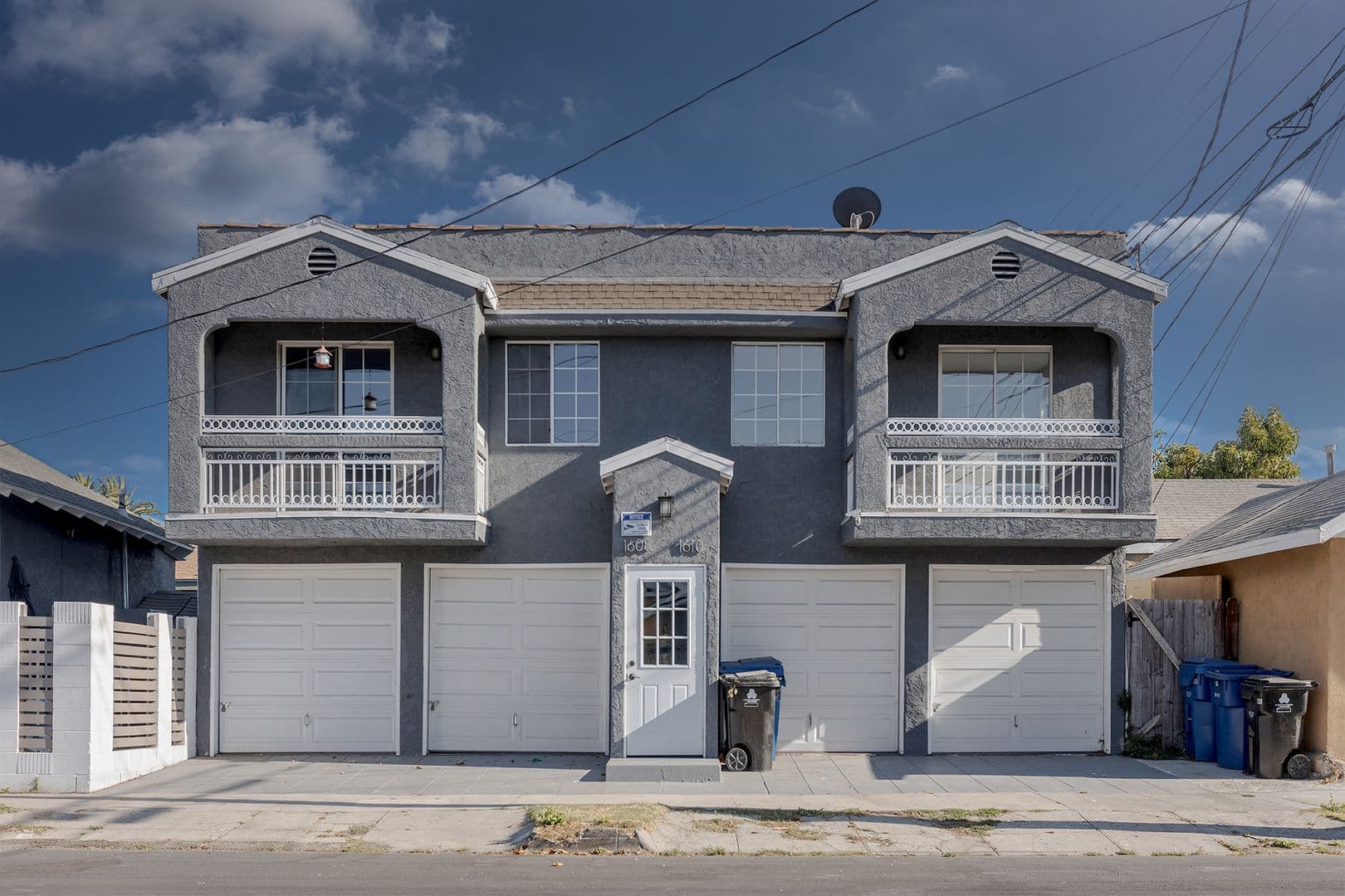 Los Angeles House: 1610 W. 42nd Pl.