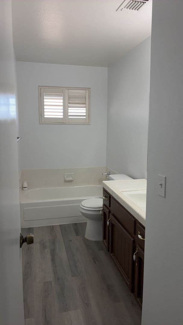 Porterville House: 1670 Terry Ct.
