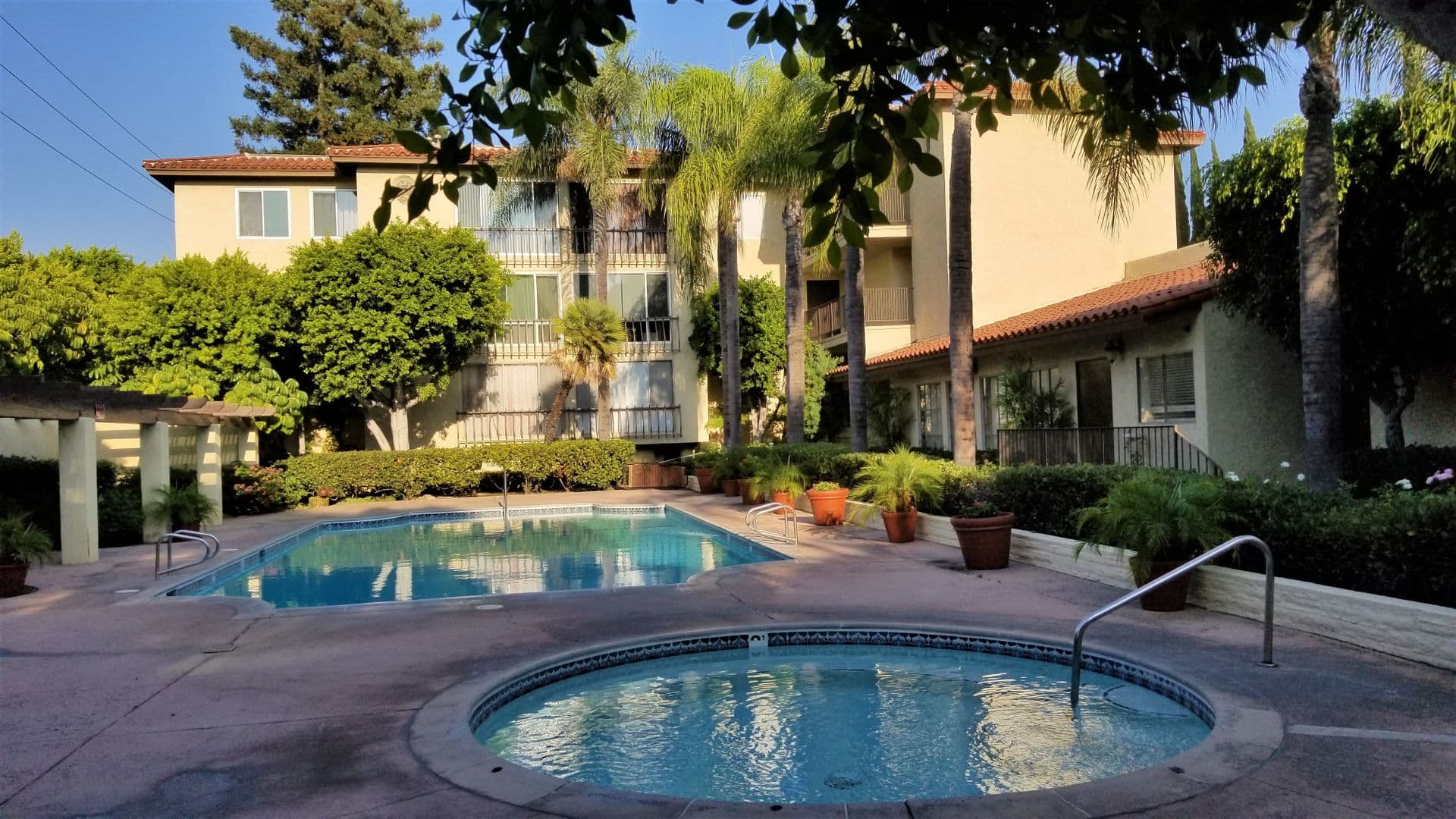 Valley Village House: 12720 Burbank Blvd