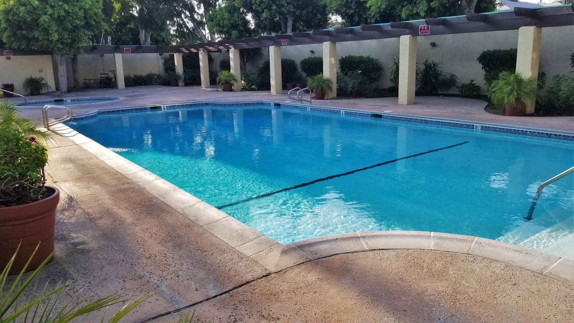 Valley Village House: 12720 Burbank Blvd