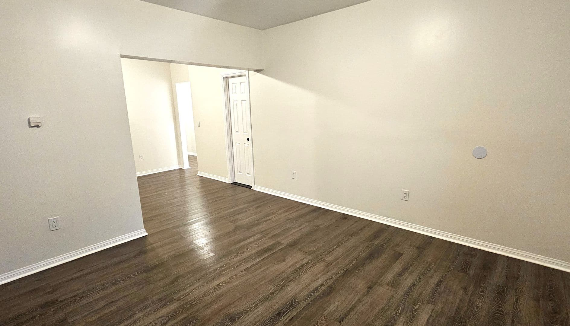 Los Angeles Apartment: 961-963 W 42ND STREET