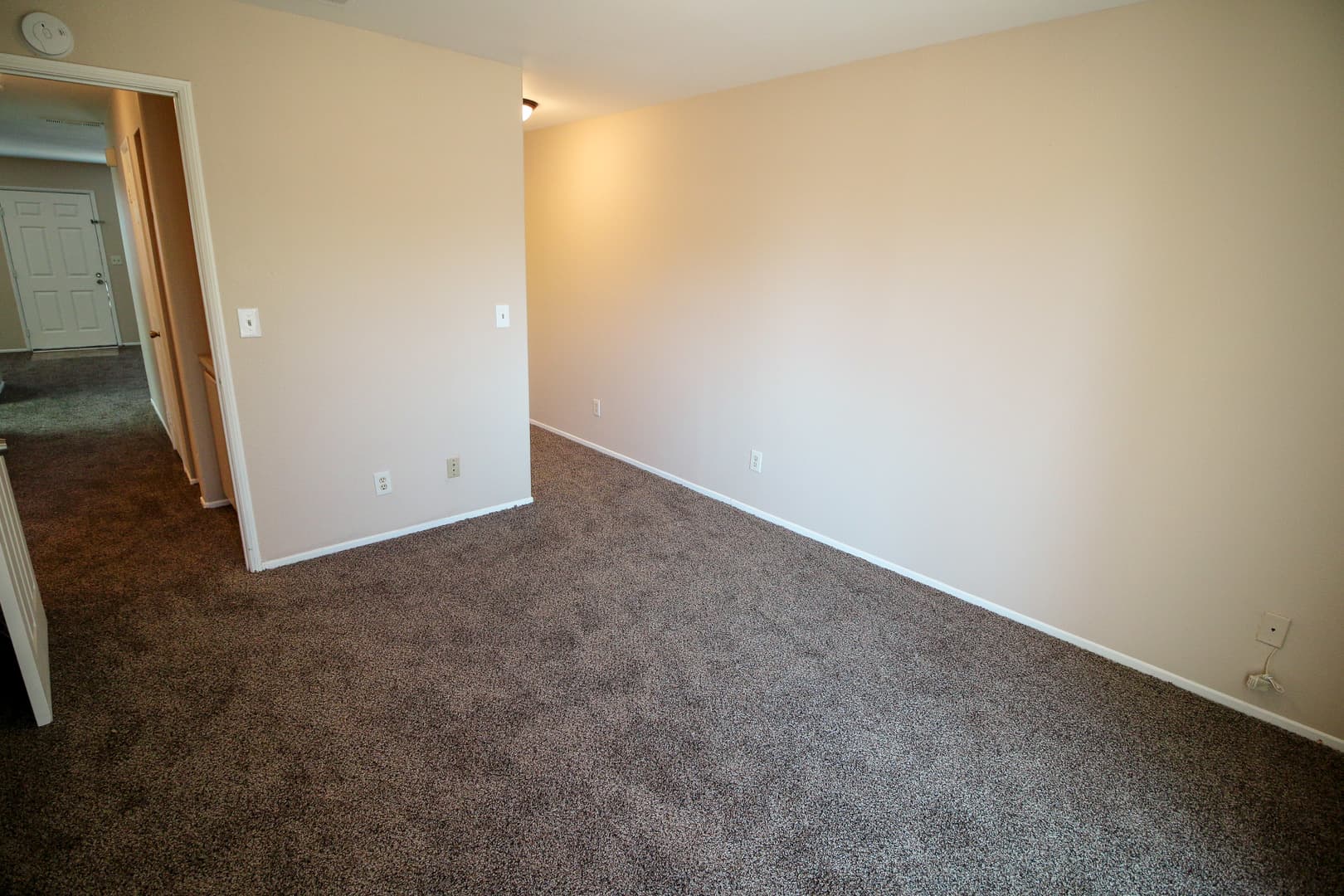 Perris Apartment: 342 Wilkerson Ave - #202
