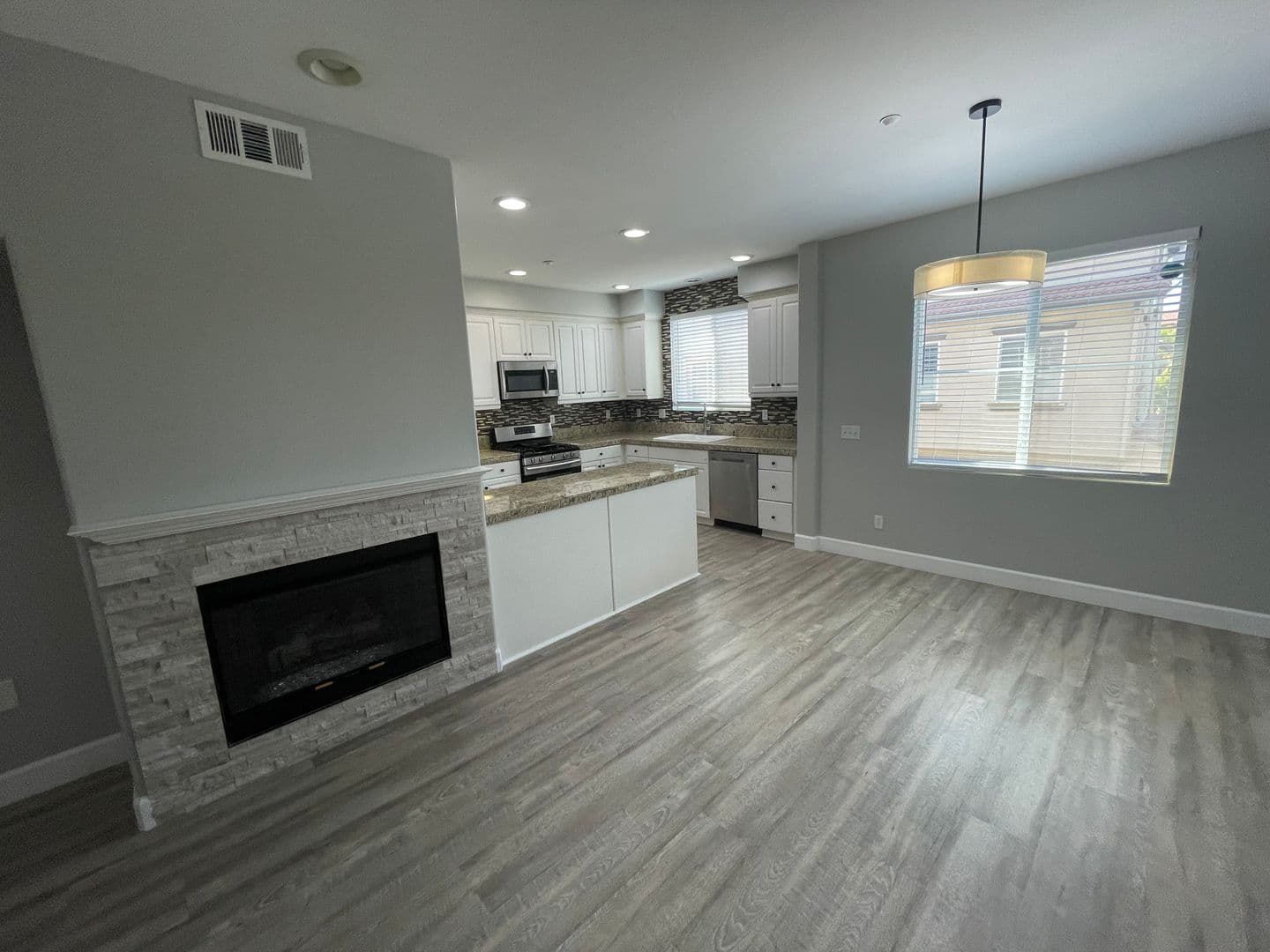 Murrieta House: 33810 Willow Haven Ln #102