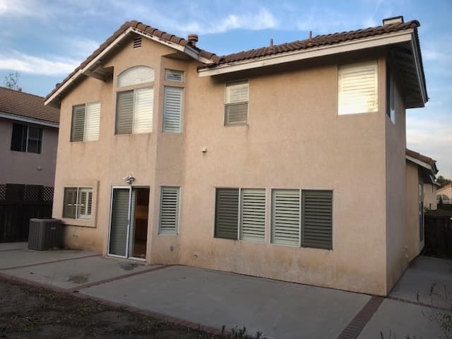 Fontana House: 14051 Catalina Ct