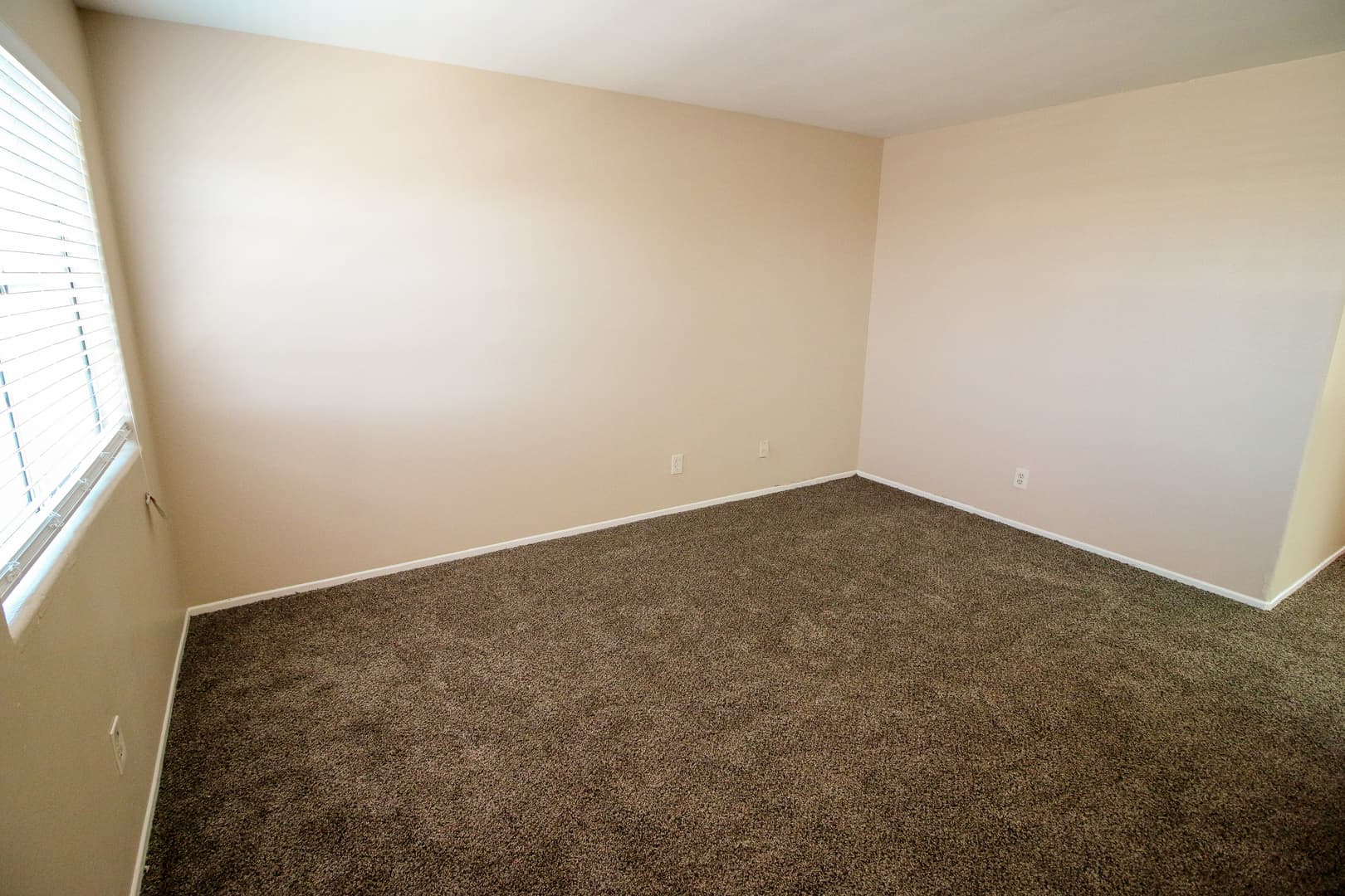 Perris Apartment: 342 Wilkerson Ave - #202