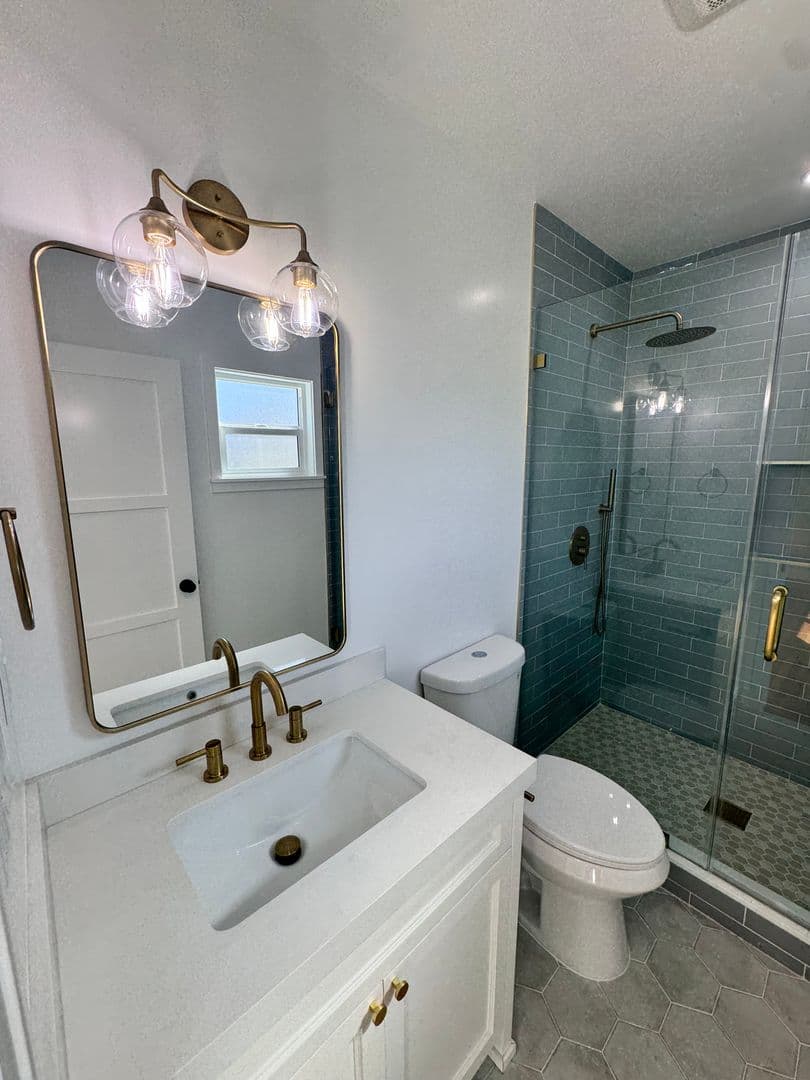 Montebello House: 1317 S Montebello Blvd