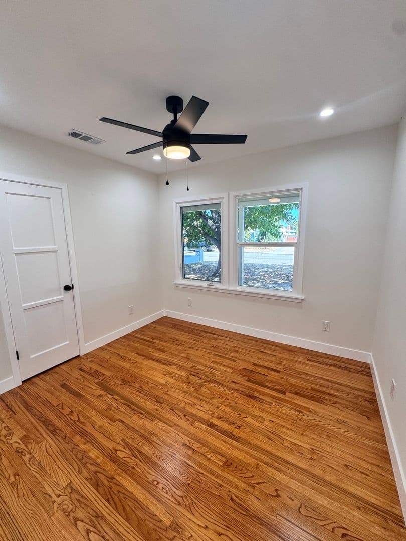 Montebello House: 1317 S Montebello Blvd