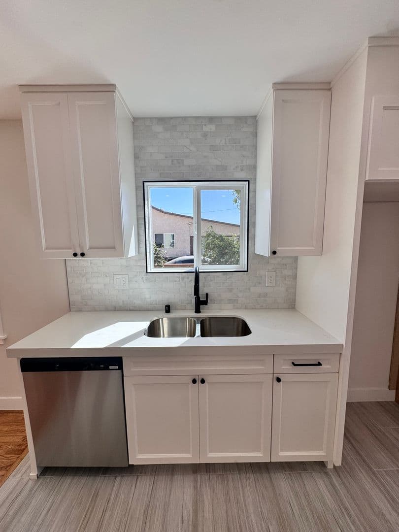 Montebello House: 1317 S Montebello Blvd