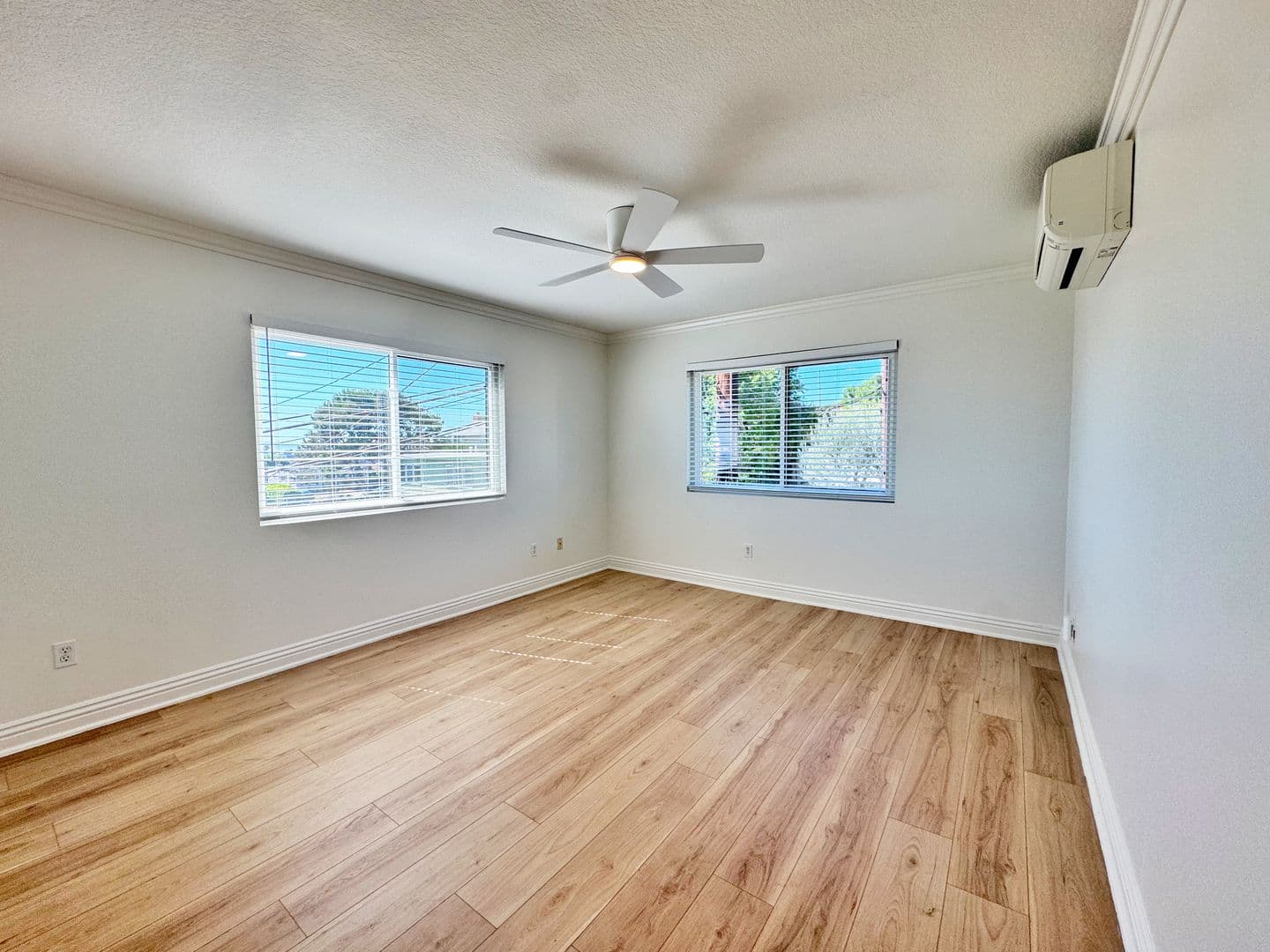 San Pedro House: 3500 S Peck Ave