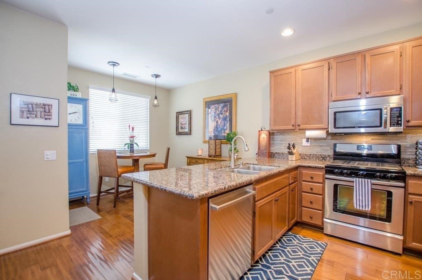 Santee House: 10142 Little Leaf Ln