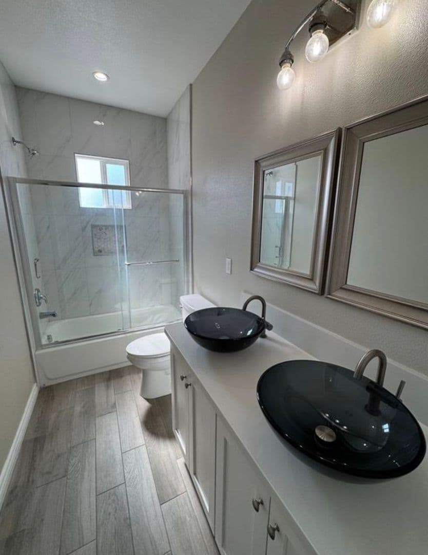 La Puente Apartment: 15745 Hayland Street