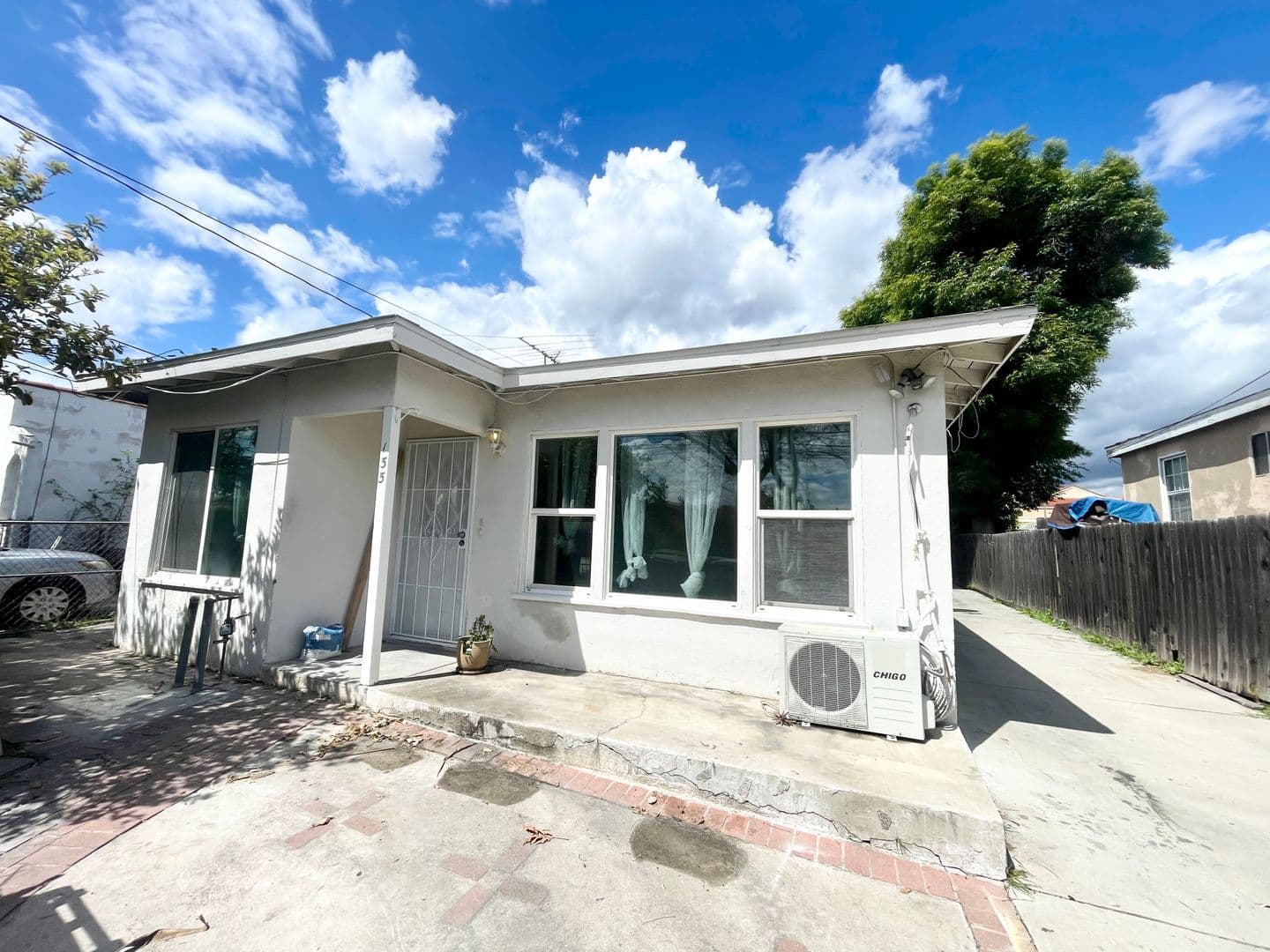 San Gabriel Apartment: 155 W Norwood Pl