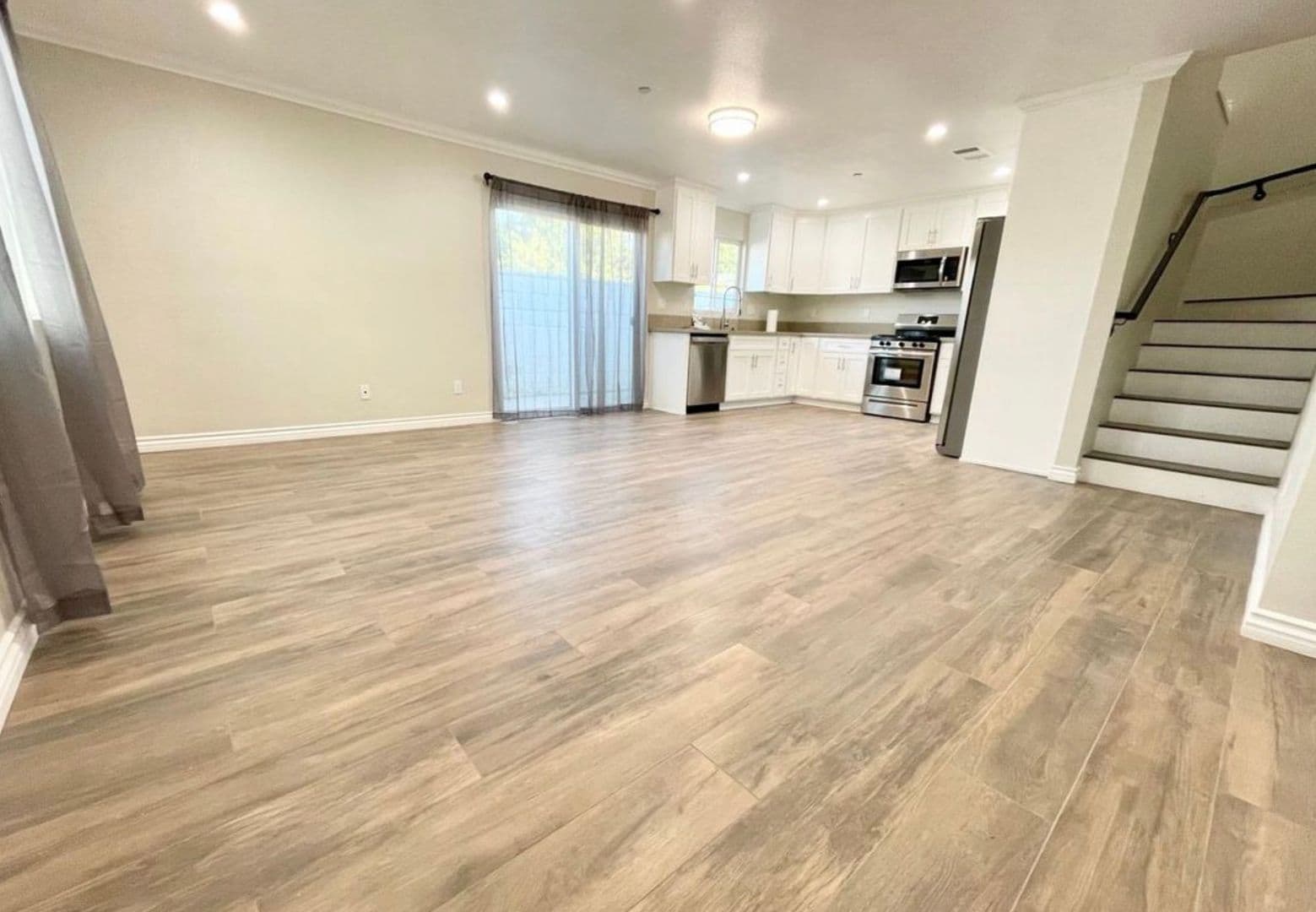 La Puente Apartment: 15745 Hayland Street