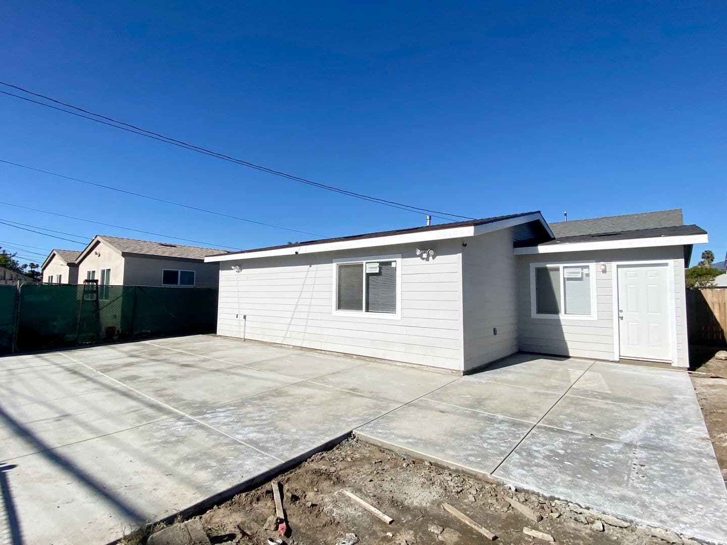 Pomona Apartment: 748 Hawthorne Pl