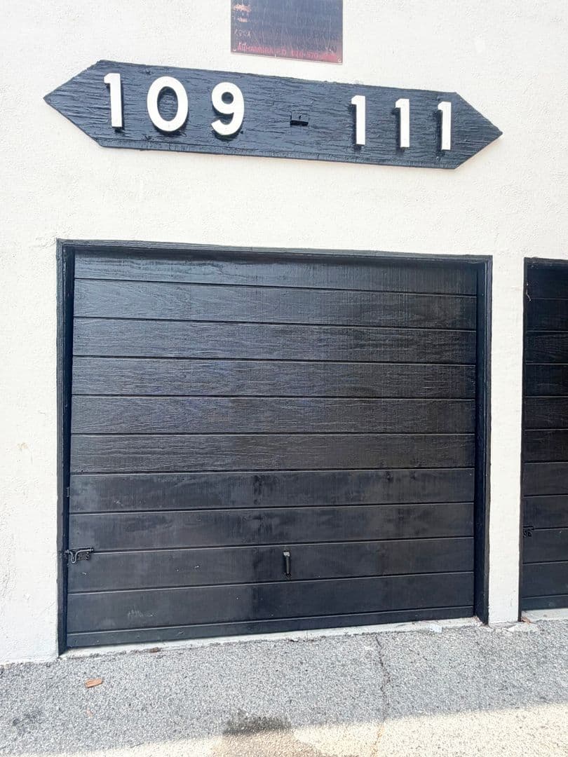 Alhambra Apartment: 109-111 N Marguerita Ave