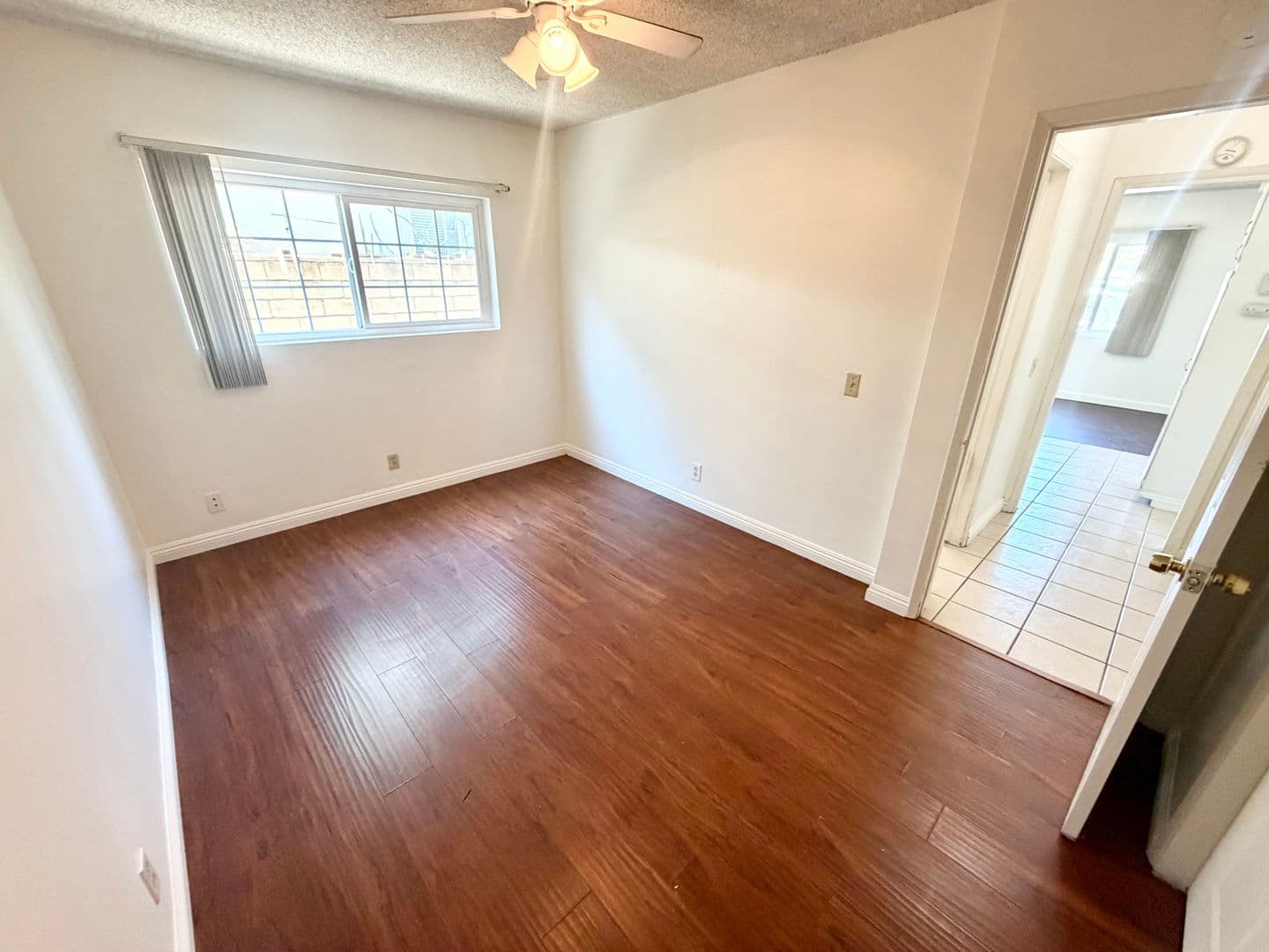 Monrovia Apartment: 860-864 W. Colorado Blvd.