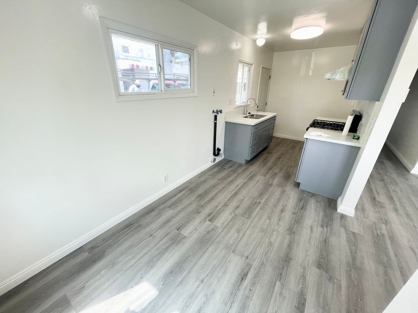 San Gabriel Apartment: 155 W Norwood Pl
