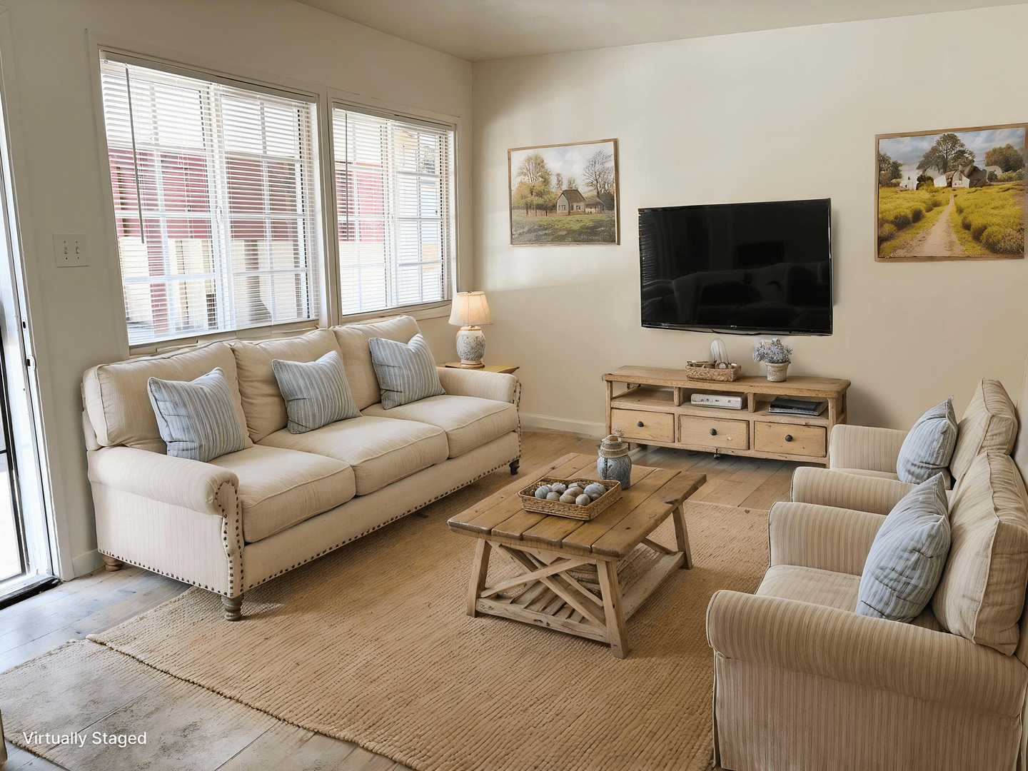 La Puente Apartment: 15501 Loukelton St