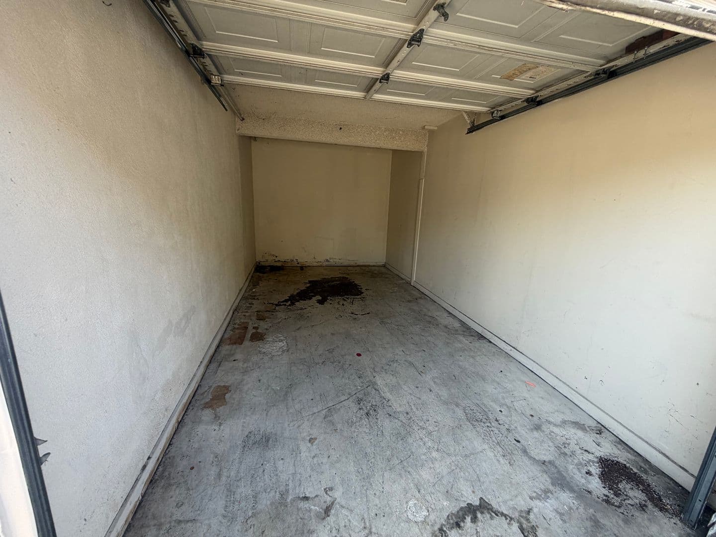 Monrovia Apartment: 860-864 W. Colorado Blvd.