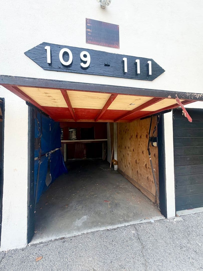 Alhambra Apartment: 109-111 N Marguerita Ave