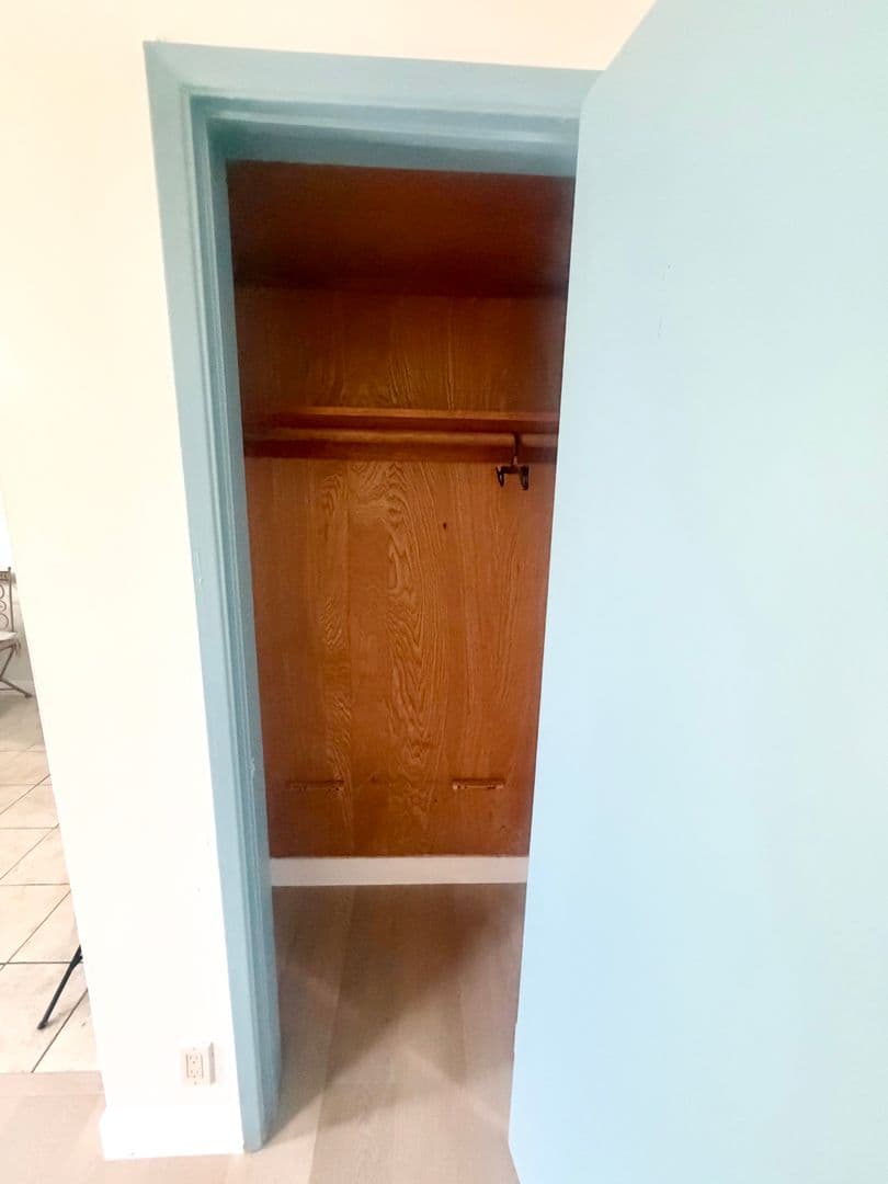 Alhambra Apartment: 109-111 N Marguerita Ave