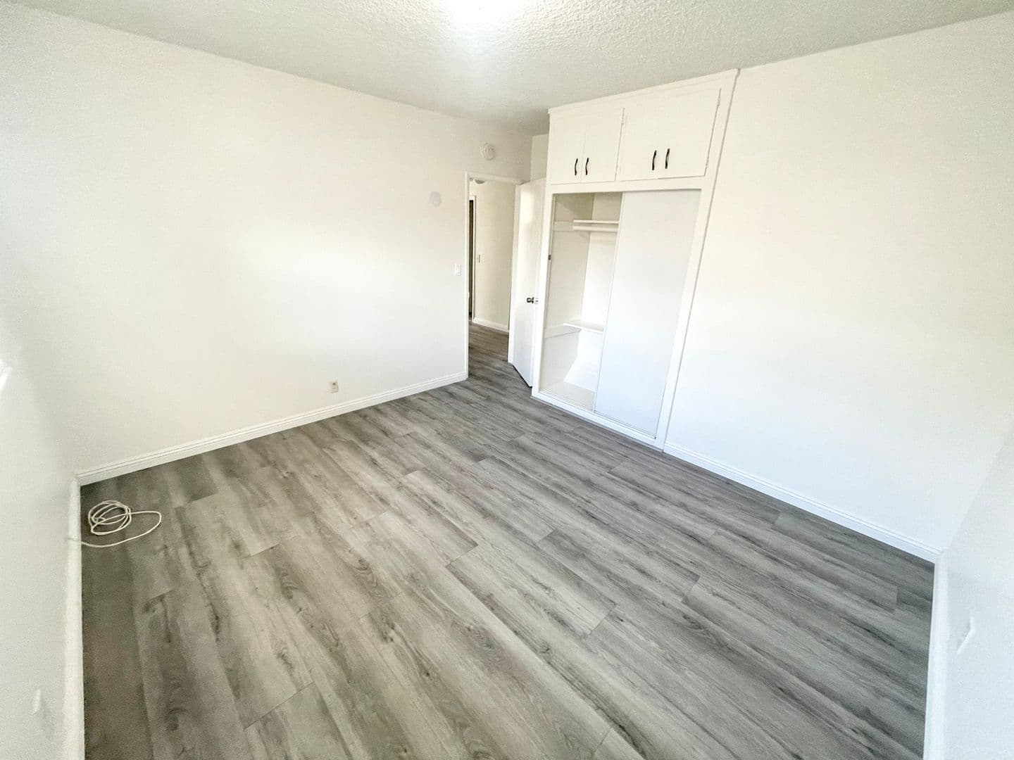 San Gabriel Apartment: 155 W Norwood Pl