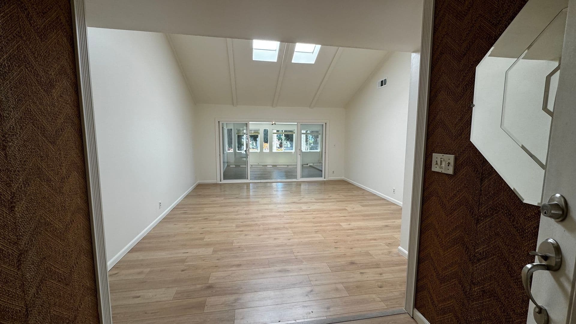 Diamond Bar House: 931 Reno Ridge Ln