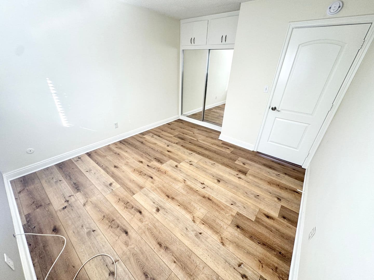 PASADENA Apartment: 2464 Oneida Street