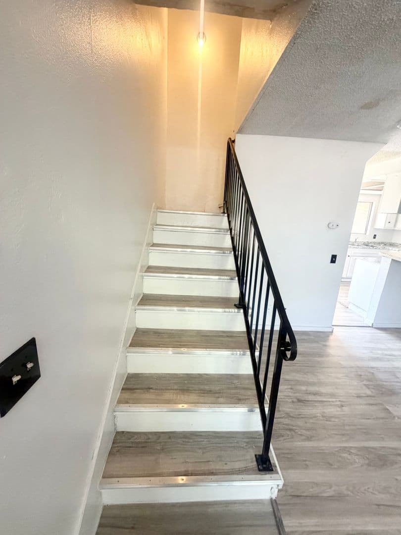 El Monte Apartment: 3621 La Madera Ave