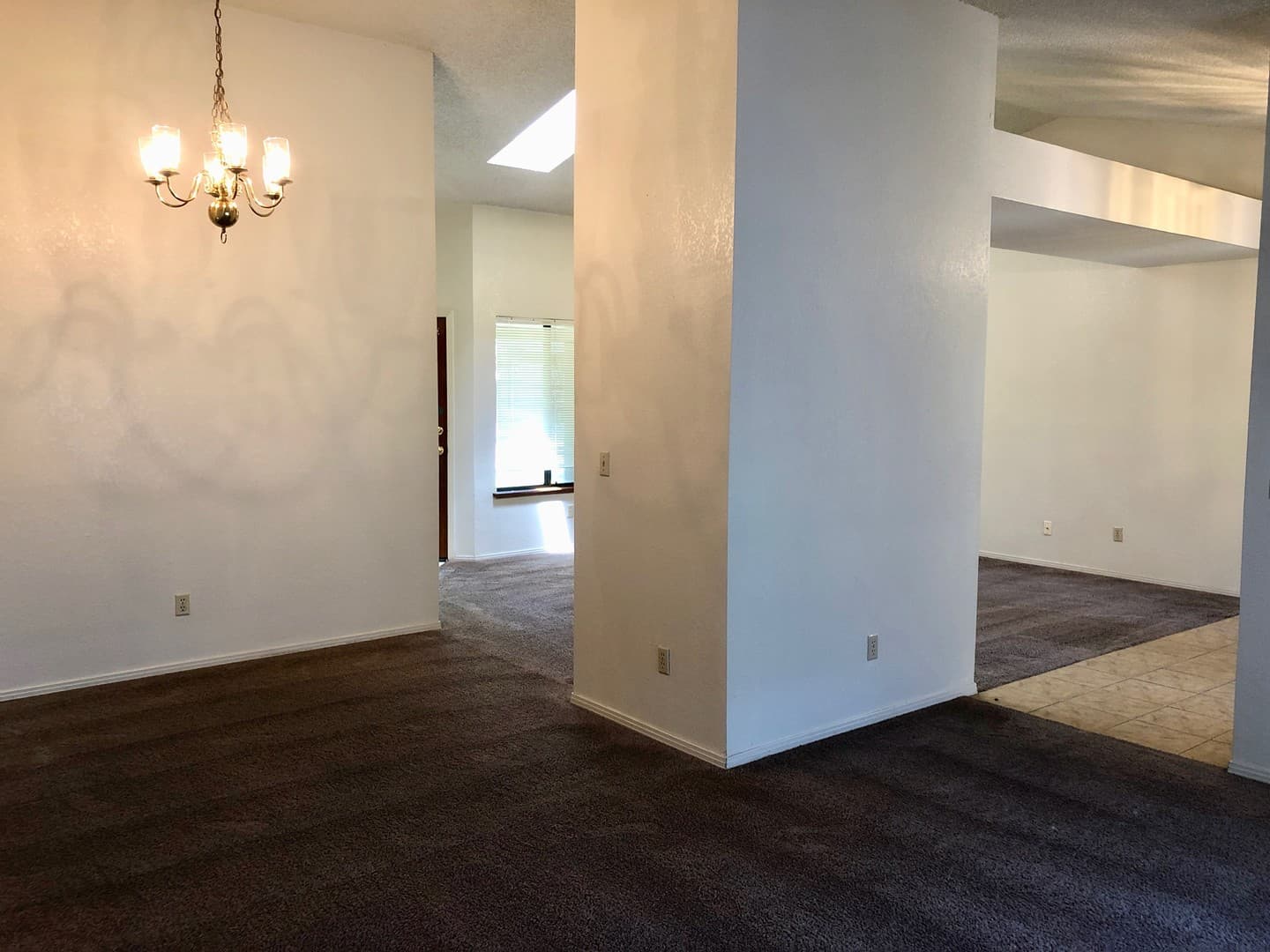 Fresno House: 6425 N. Arthur Ave.