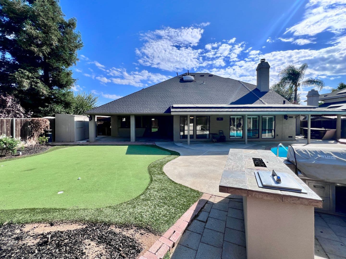 Fresno House: 1090 E. Cole Ave.