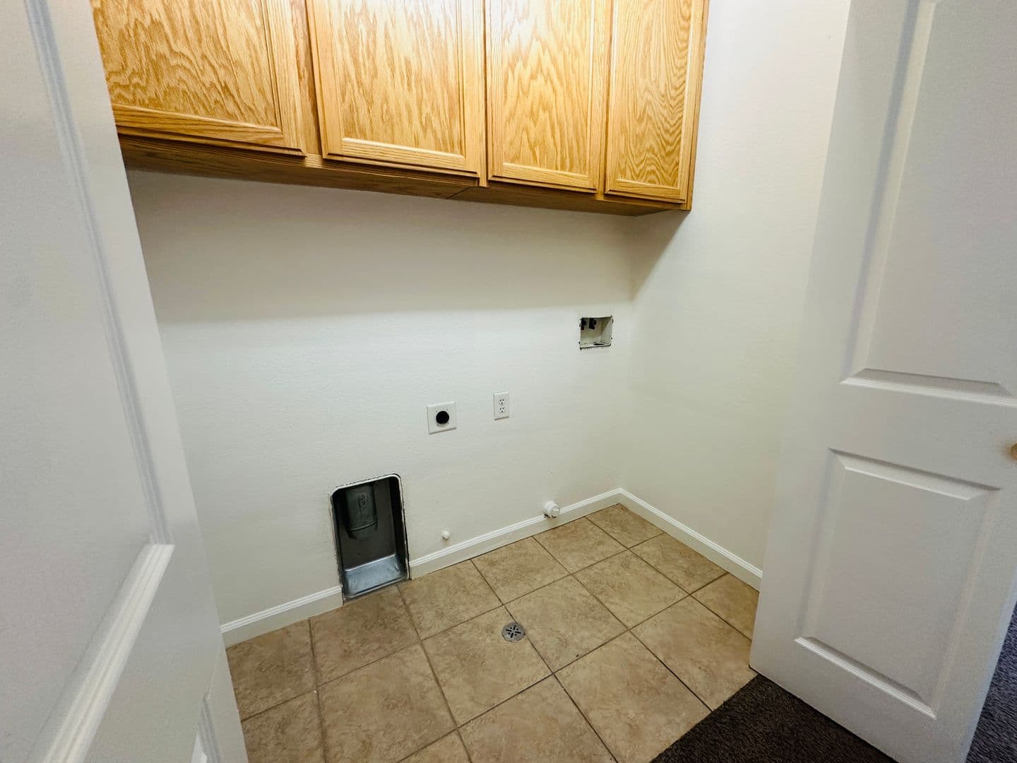Madera House: 233 River Pt.