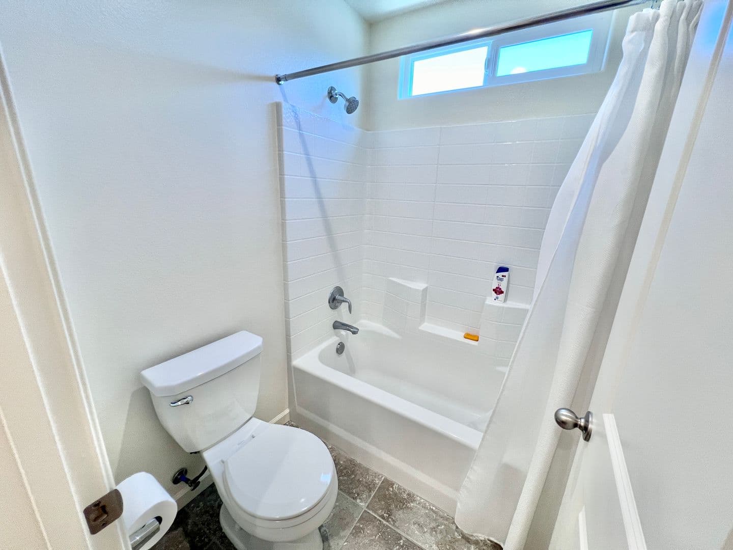 Fresno House: 6286 E. Overlook Way