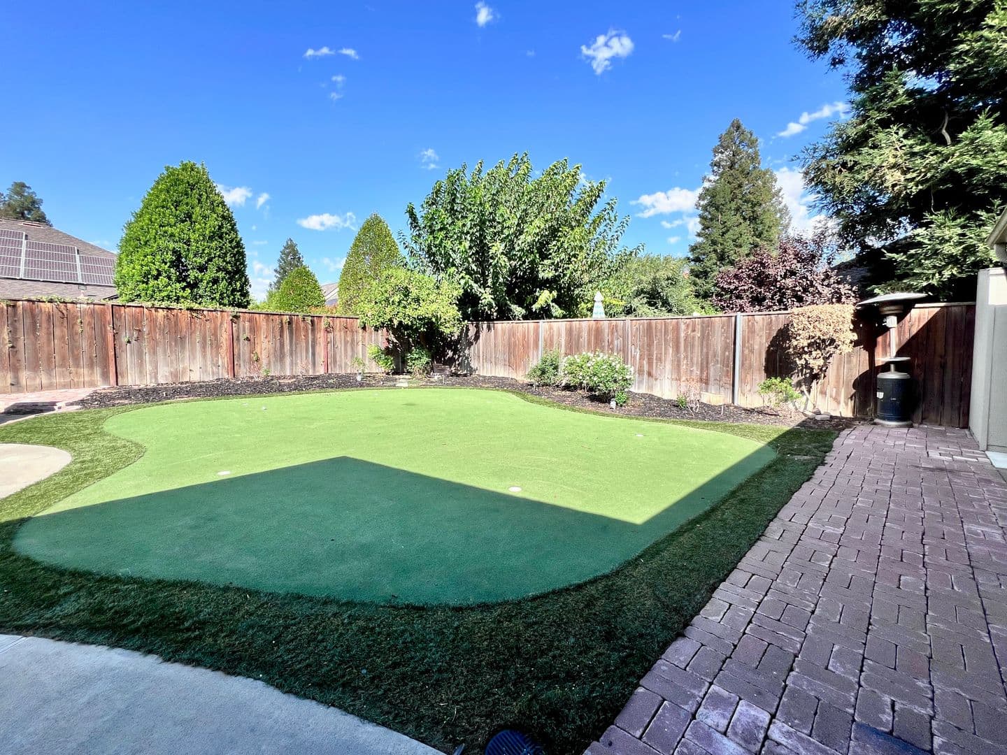 Fresno House: 1090 E. Cole Ave.