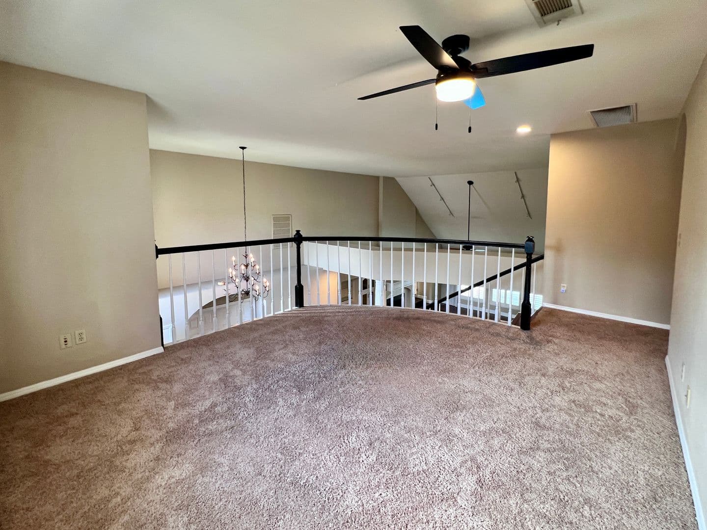 Fresno House: 1090 E. Cole Ave.