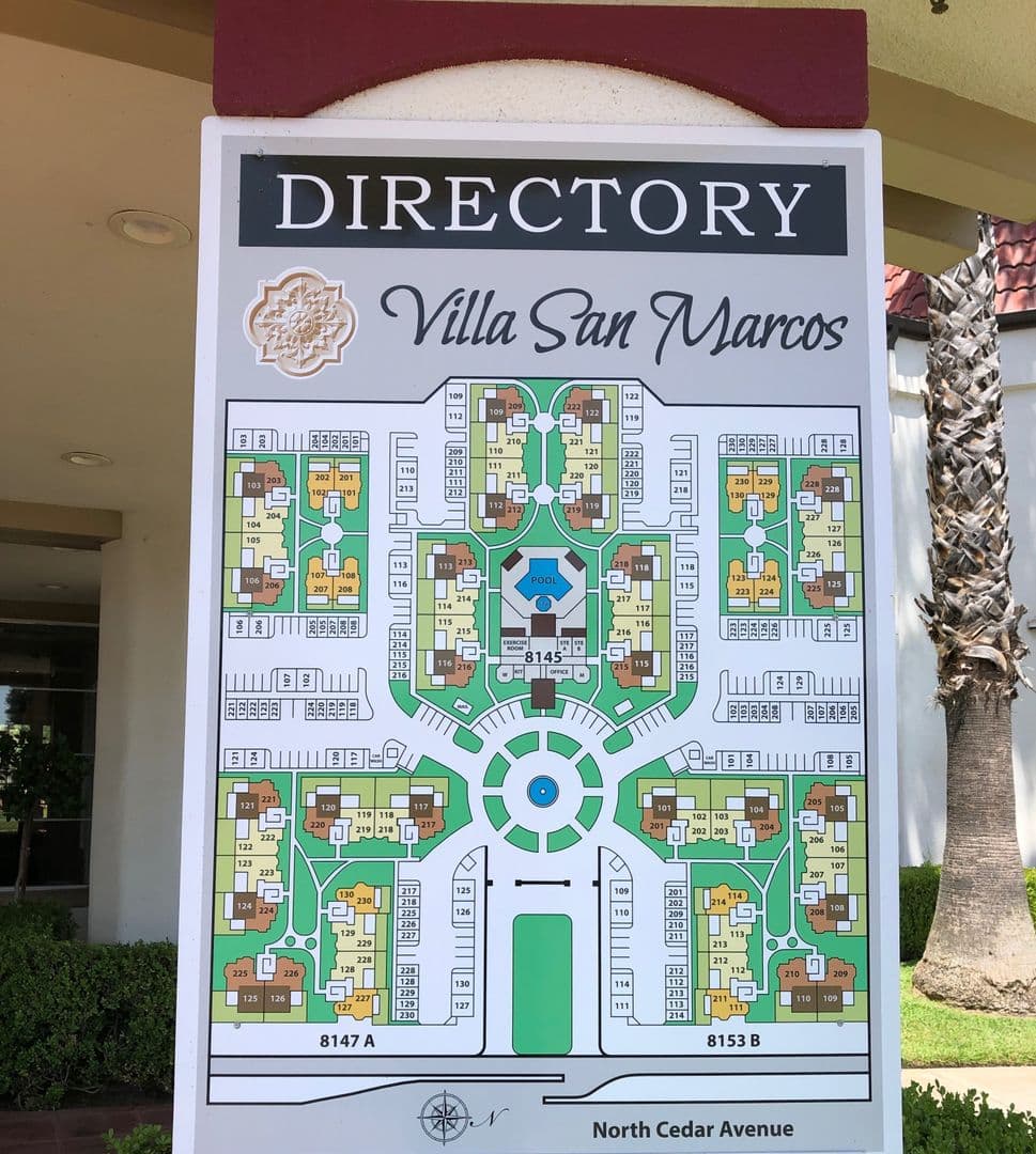 Fresno Condo: 8153 N. Cedar Ave. #114