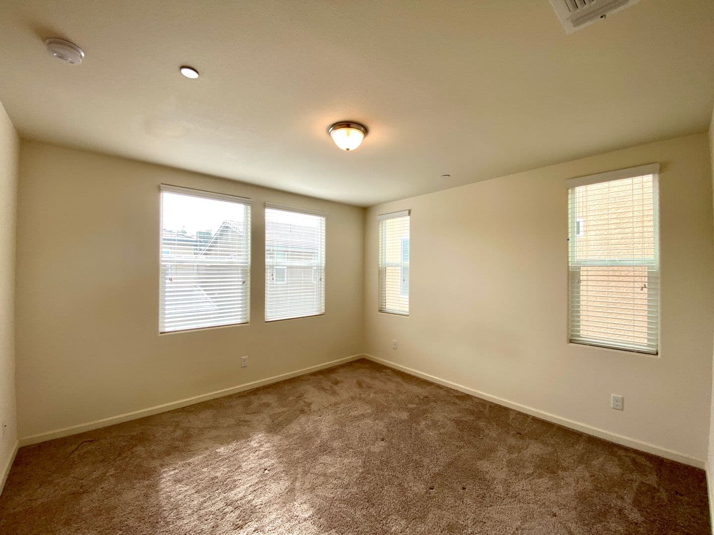 Fresno House: 6101 E. Brick Dr.