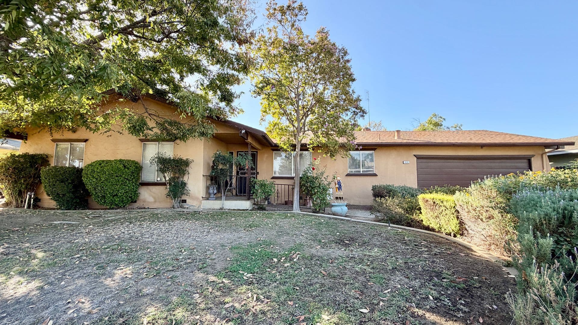 Clovis House: 1654 Wrenwood Ave.