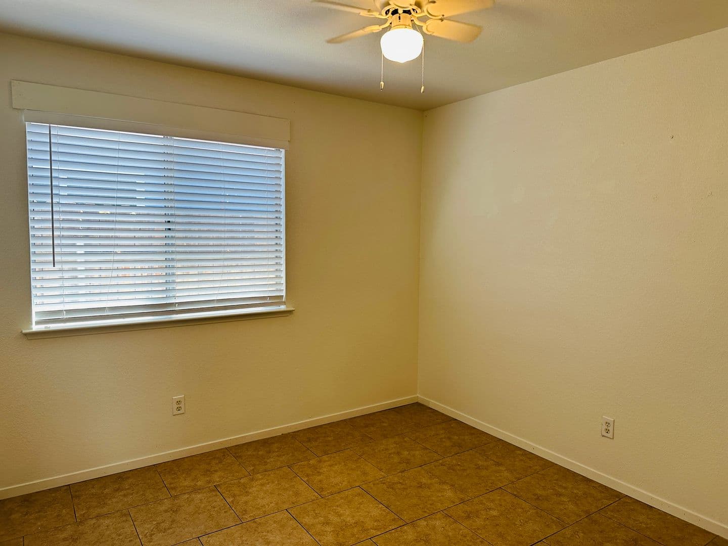 Fresno House: 4274 W. Weldon Ave.