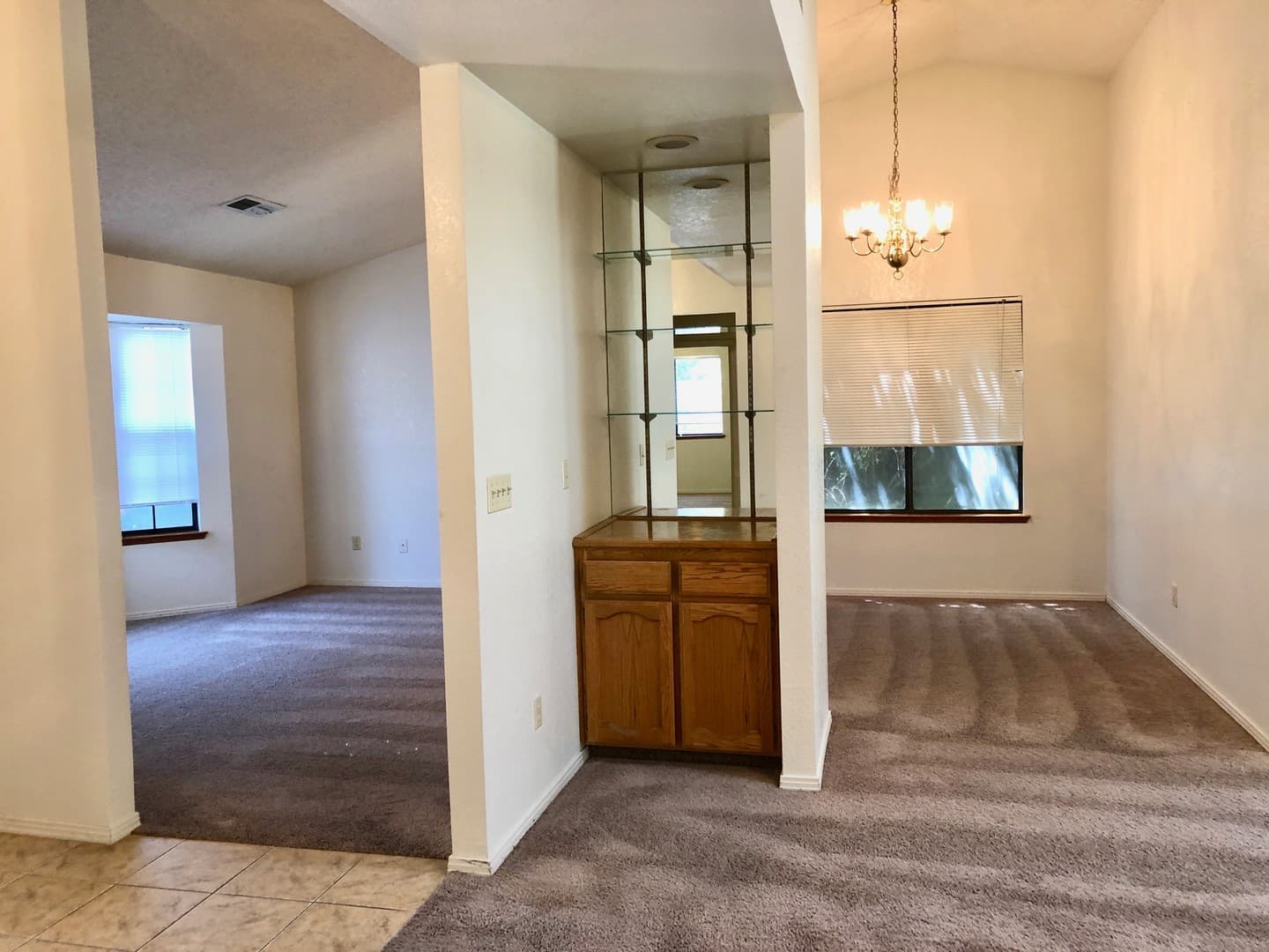 Fresno House: 6425 N. Arthur Ave.